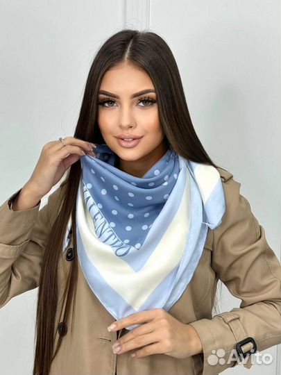 Платок женский шелковый Valentino