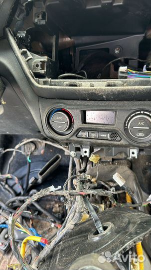 Блок управления климатом KIA Rio 2013г