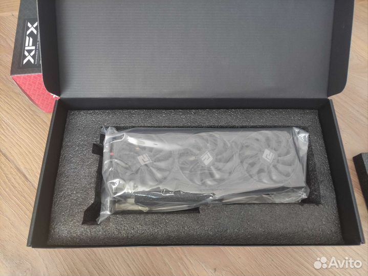 Видеокарта XFX rx 6800