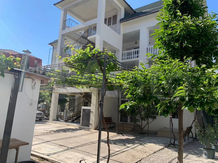 Комната 22 м², 1/3 эт.