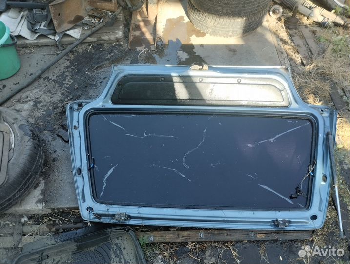 Крышка багажника golf 2