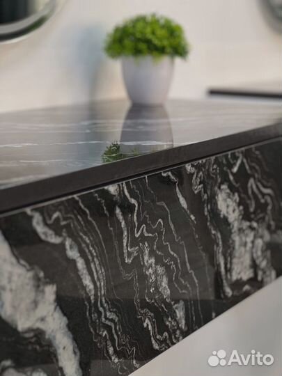 Тумба навесная