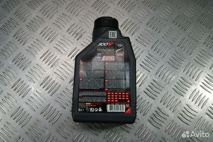 Масло моторное Motul 4T 300V 5W30