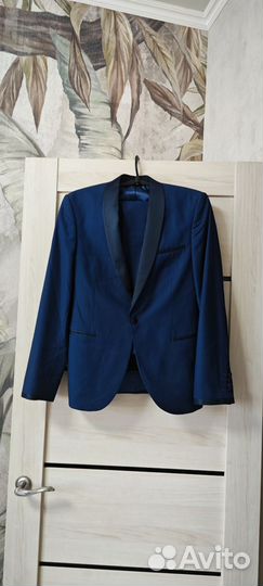 Костюм мужской