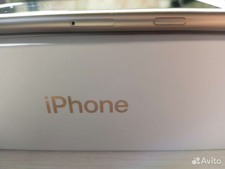 Apple iPhone 8 64gb gold