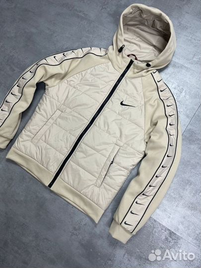 Куртка Nike на весну