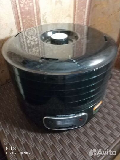 Сушилка для овощей и фруктов Редмонд