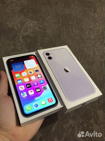 iPhone 11, 64 ГБ