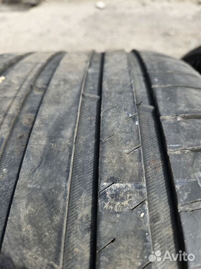 Michelin Pilot Sport 4 SUV 295/40 R21 111Y