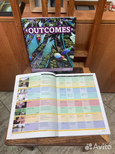 Outcomes elementary. Учебник и тетрадь