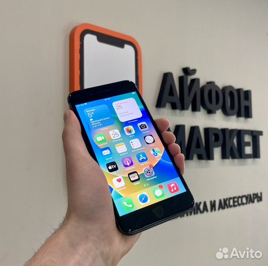 iPhone 8 Plus, 64 ГБ