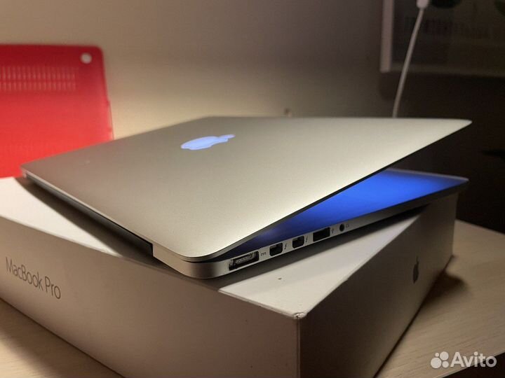 MacBook Pro Retina 15' (Mid 2015)