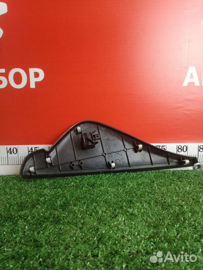 Накладка крышка торпеды правая Lexus RX 3