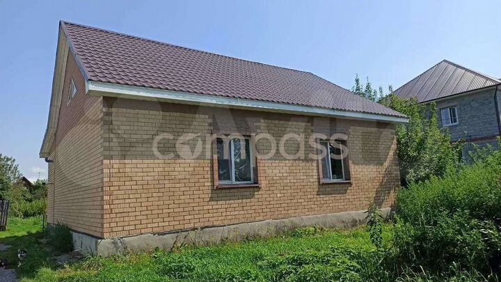 Дом 96,5 м² на участке 14,9 сот.