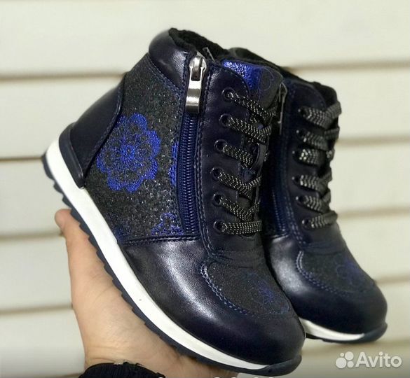 Новые ботинки