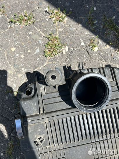 Корпус воздушного фильтра рено логан ларгус