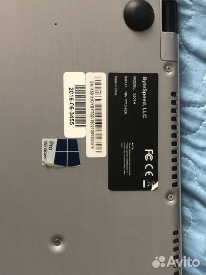 Ноутбук рабочий в хорошем состоянии