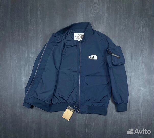 Бомбер The North Face