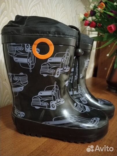 Резиновые сапоги