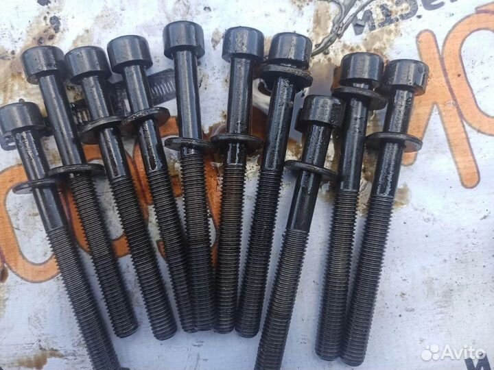 Болты головки цилиндров Nissan X-Trail T30