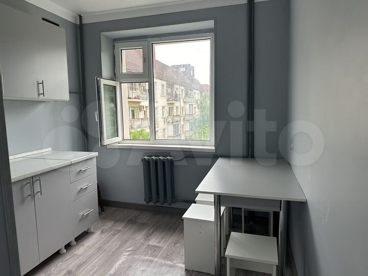 3-к. квартира, 65 м², 4/5 эт.