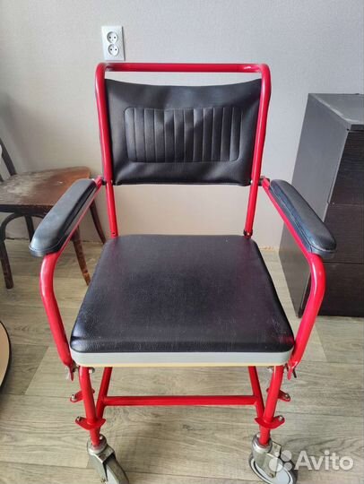 Инвалидная коляска