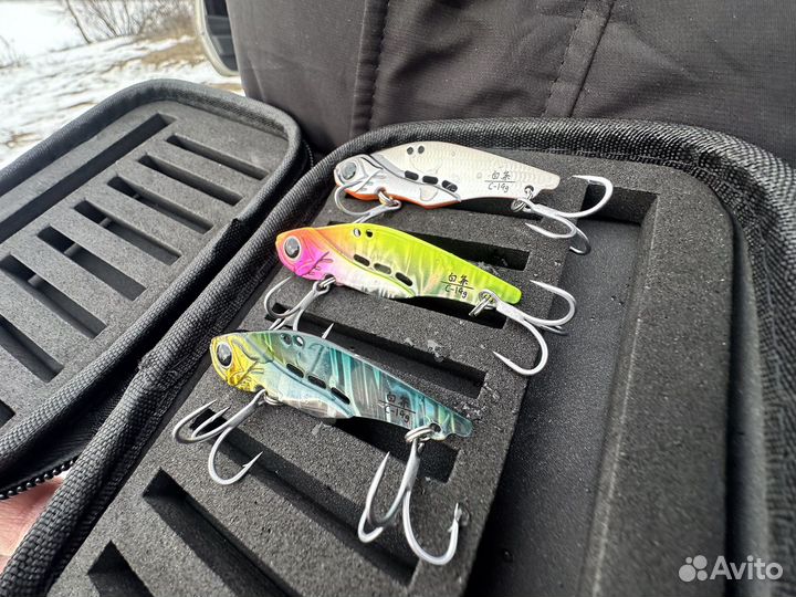 Блесна цикада виб 3 штуки комплект