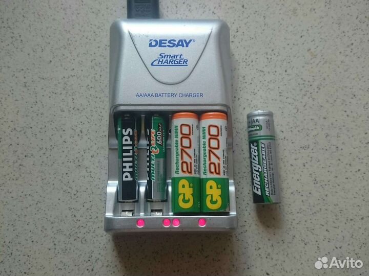 Зарядное устройство desay Smart Charger