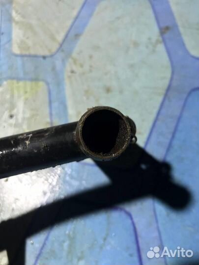 Трубка системы охлаждения двс 06B103213C