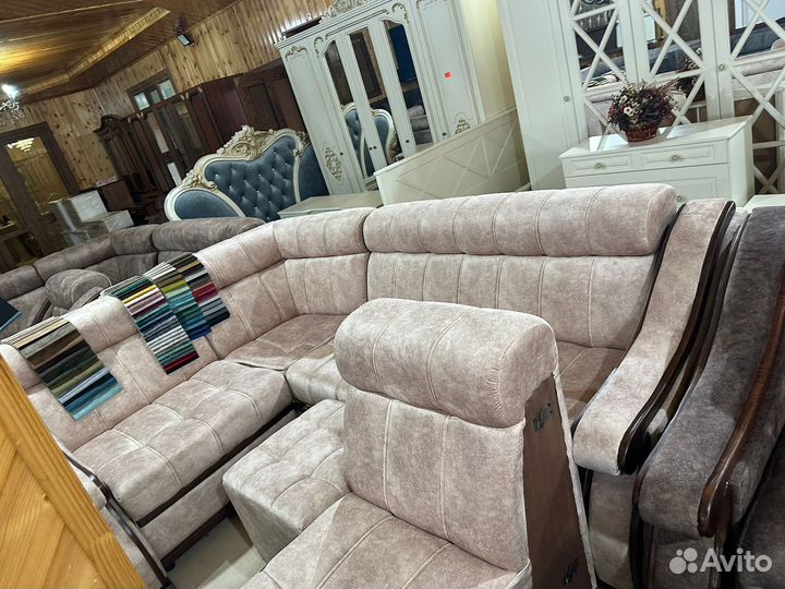 В наличии.Мягкая мебель диваны и кресла комплект