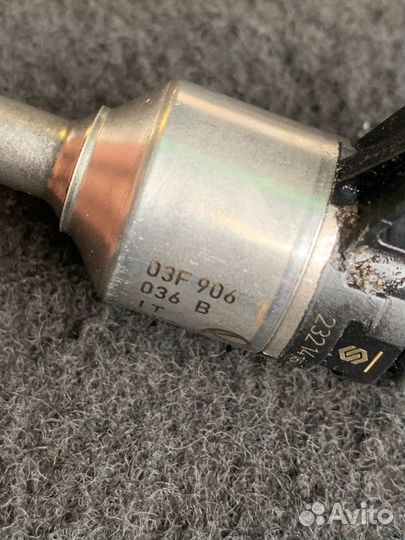 Форсунка топливная Skoda Rapid 1.2 CBZ 2014