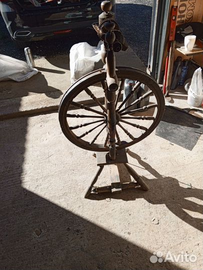 Прялка деревянная старинная