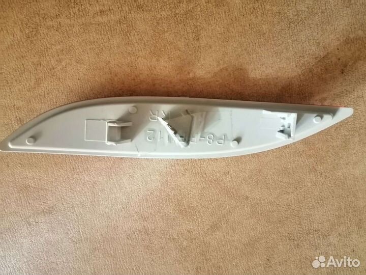 Катафот правый бампера заднего Рено Флюенс