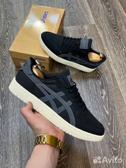 Кроссовки Asics мужские 42