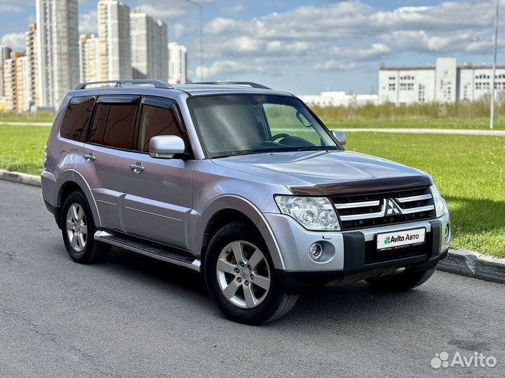 Mitsubishi Pajero 3.2 AT, 2007, 330 000 км