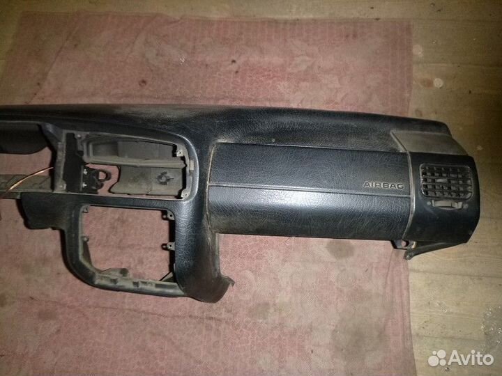 Торпедо с подушкой Volkswagen golf III/vento 1991