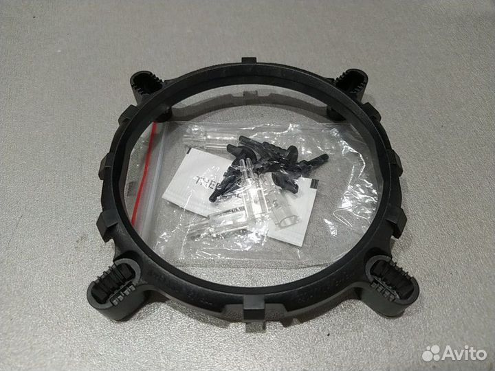 Крепление для кулера универсальное + термопаста