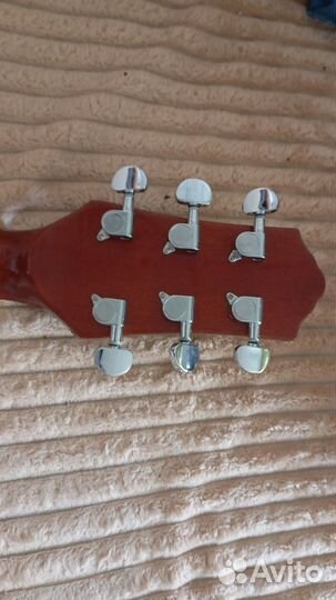 Акустическая гитара бу