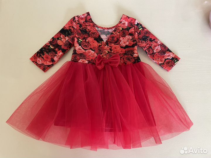 Нарядное платье для девочки 98