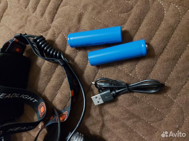 Налобный фонарь аккумуляторный