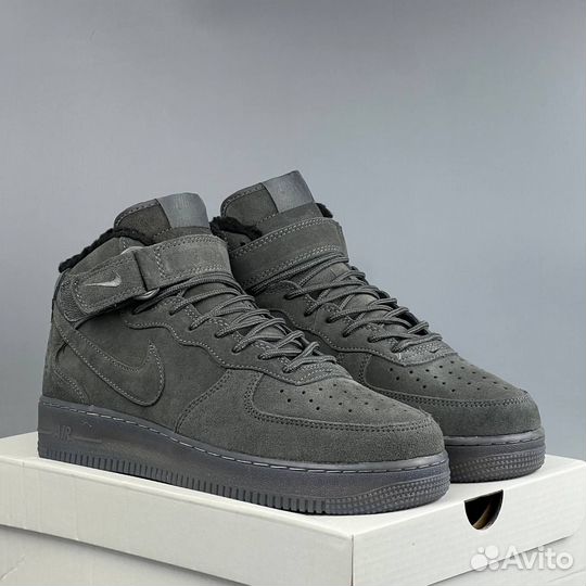Кроссовки Nike Air Force 1 с мехом