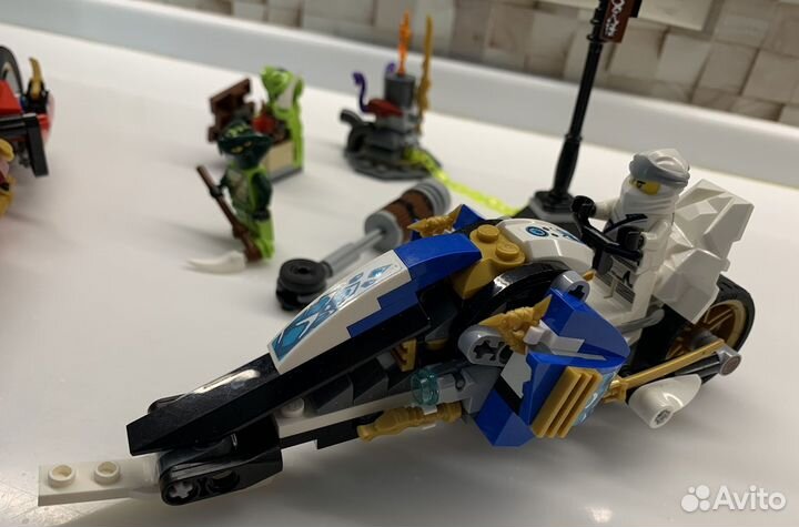 Lego Ninjago 70667 Мотоцикл Кая и снегоход Зейна