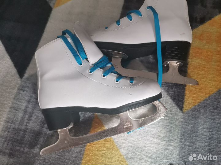 Коньки фигурные