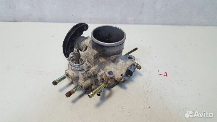 Дроссельная заслонка Toyota Corolla 7 E100 EE103