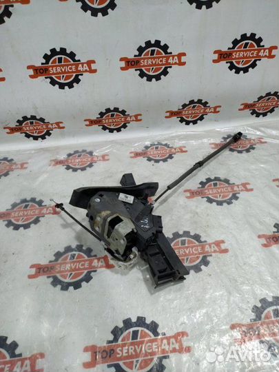 Замок двери задний левый Ford Focus CB8 pnda 2012