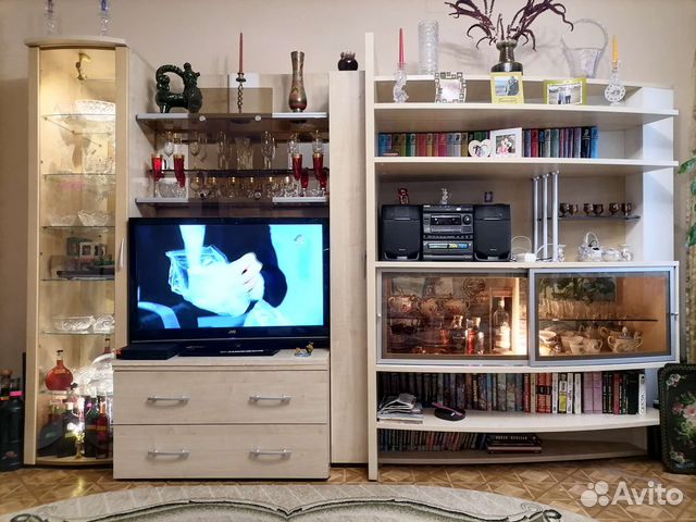 Стенка в гостиную