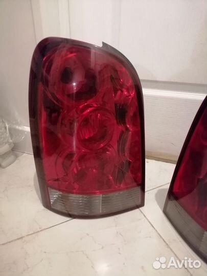 Фонари задние ssang yong rexton 1