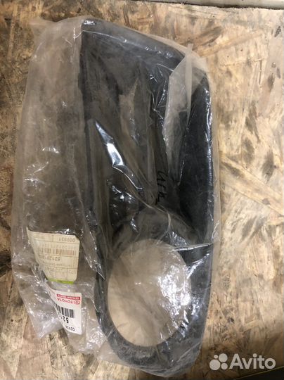 Рамка левая птф toyota corolla 120 кузов