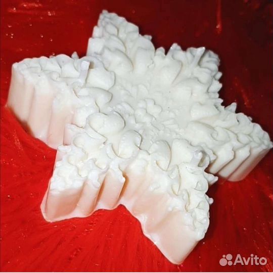 Свеча снежинка