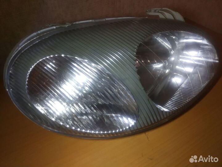 Правая фара Lanos